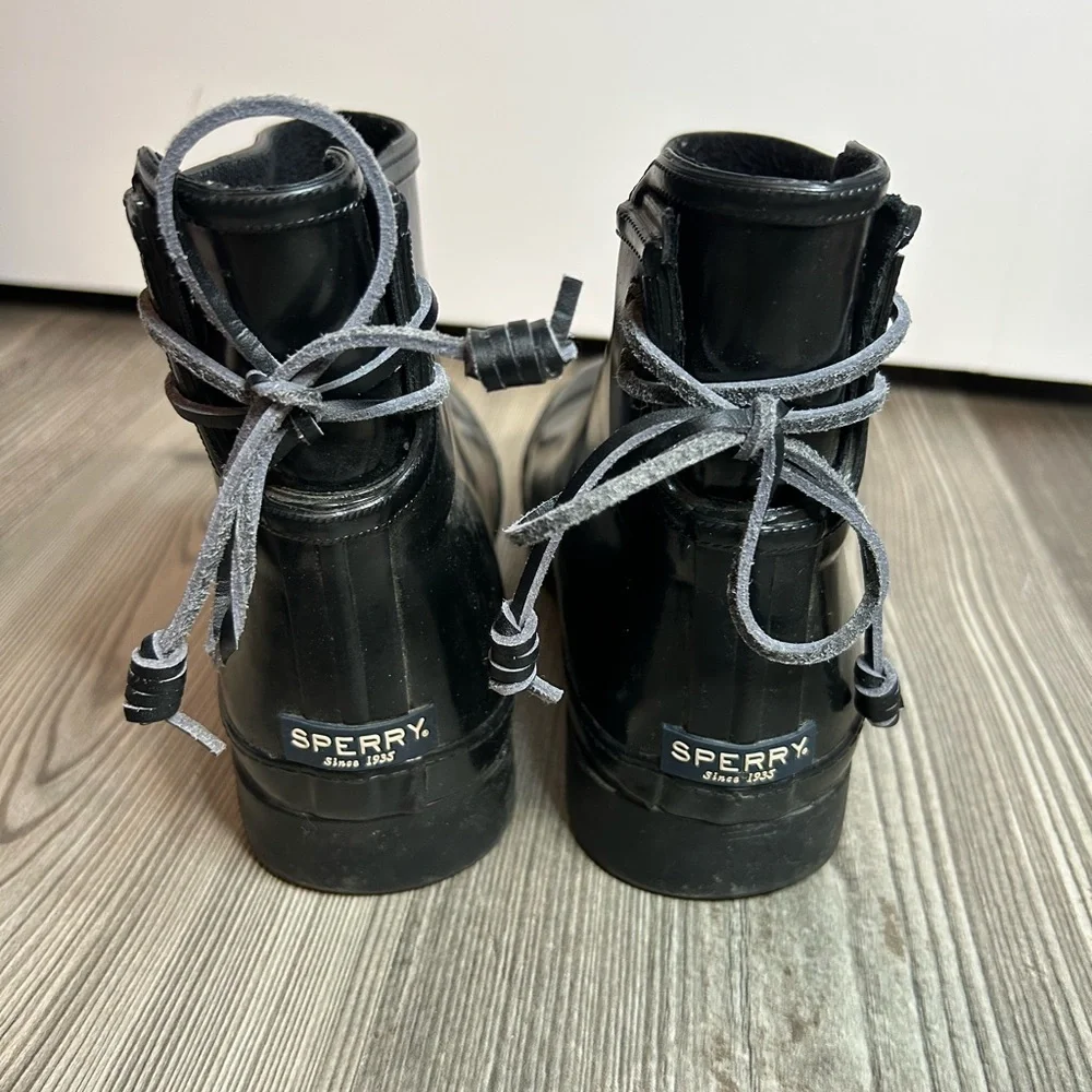 Sperry Walker Turf Rain Boots